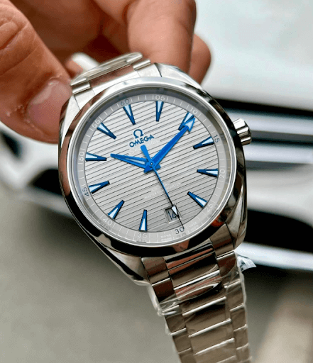 omega-seamaster-qua.png
